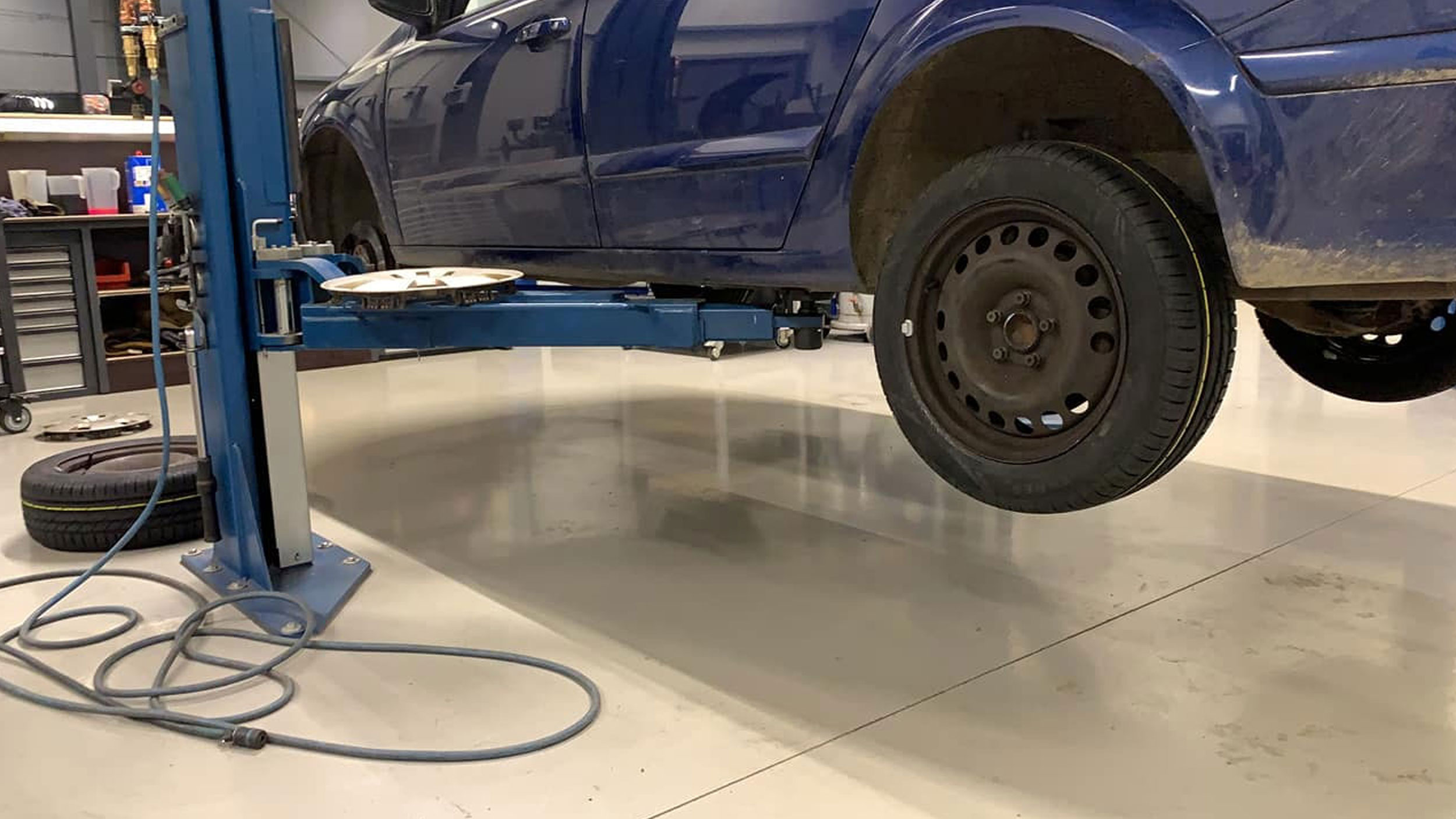 Professioneller Reifenservice